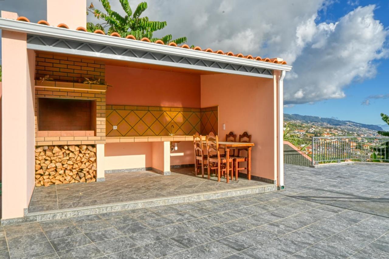 Villa Mendonca, A Home In Madeira Canhas Eksteriør bilde