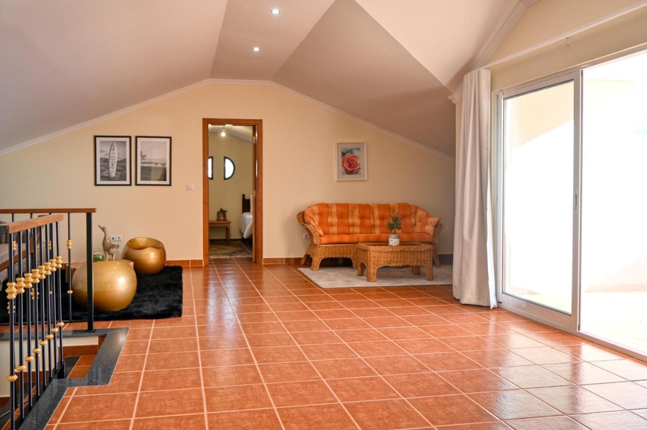 Villa Mendonca, A Home In Madeira Canhas Eksteriør bilde